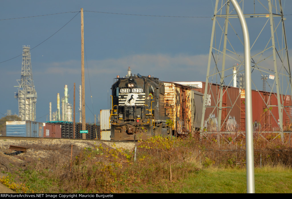 NS GP38-2 High nose Locomotive in the yard